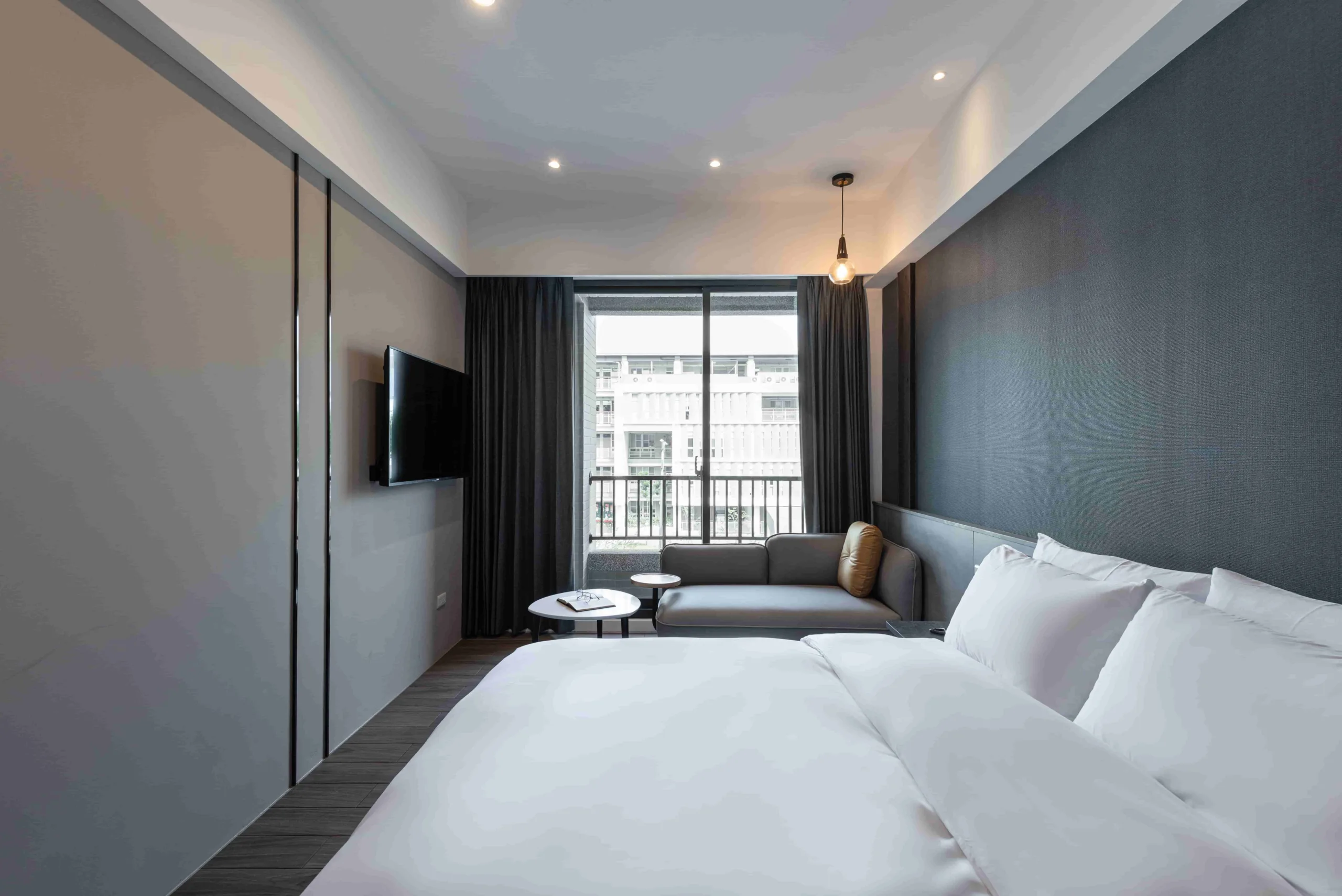 Superior Double Room (3-scaled)